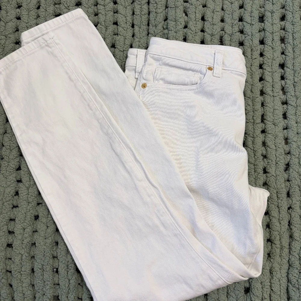 Michael Kors White Skinny Jeans – Size 8 – Gold Button Detail ✨🤍